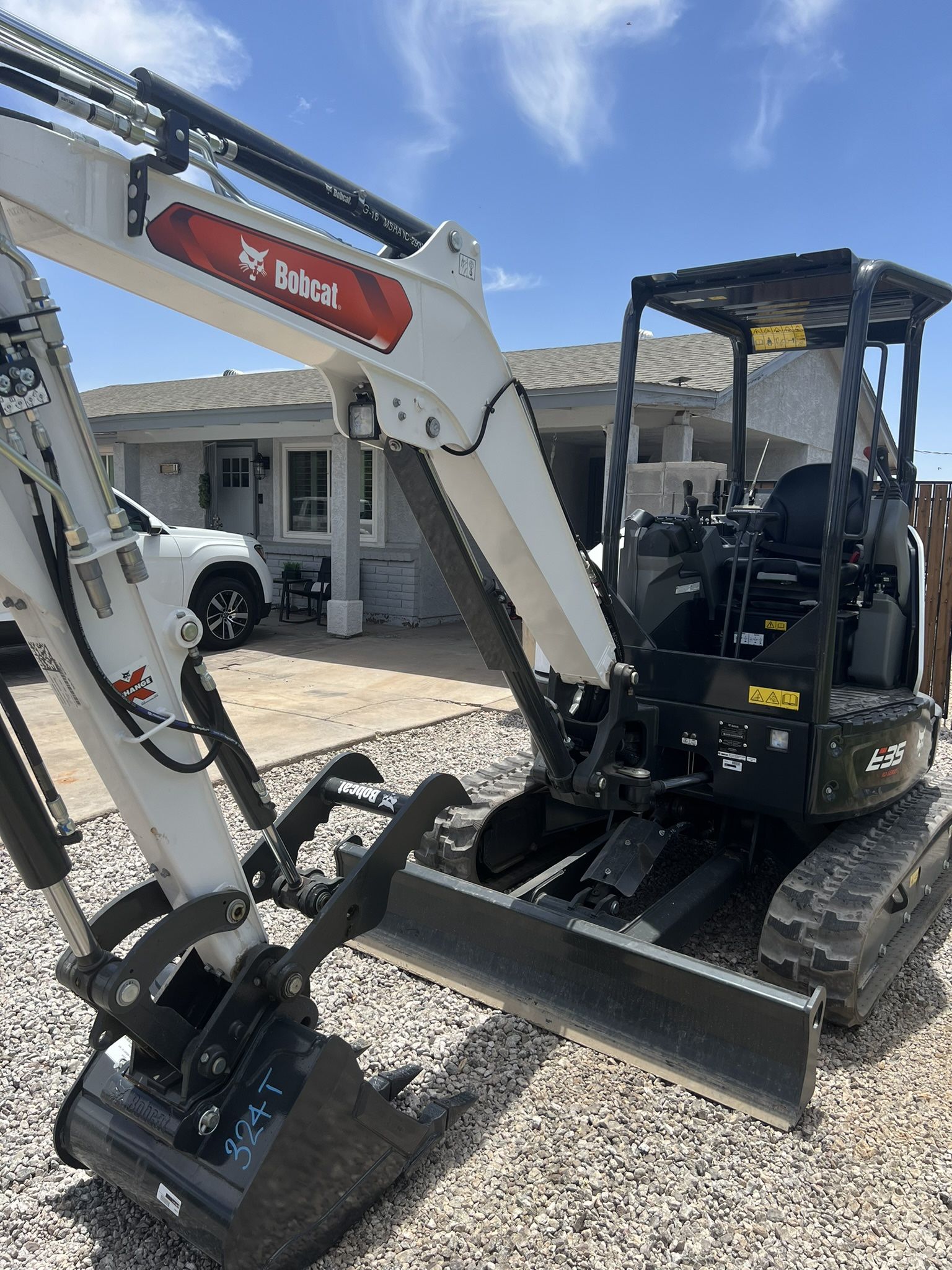 Excavator Bobcat E35 Mini