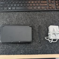 Jailbroken 3DS XL