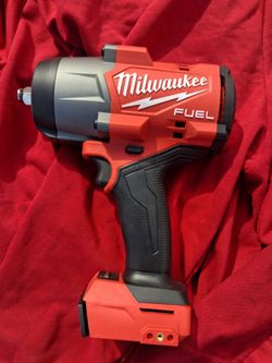 Milwaukee M18 FUEL Cordless Impact Wrench