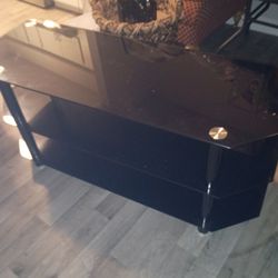 Entertainment center