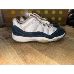 Jordan 11 Retro Low Snake Navy (2019) 