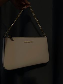 Milky pink Micheal Kors shoulder purse