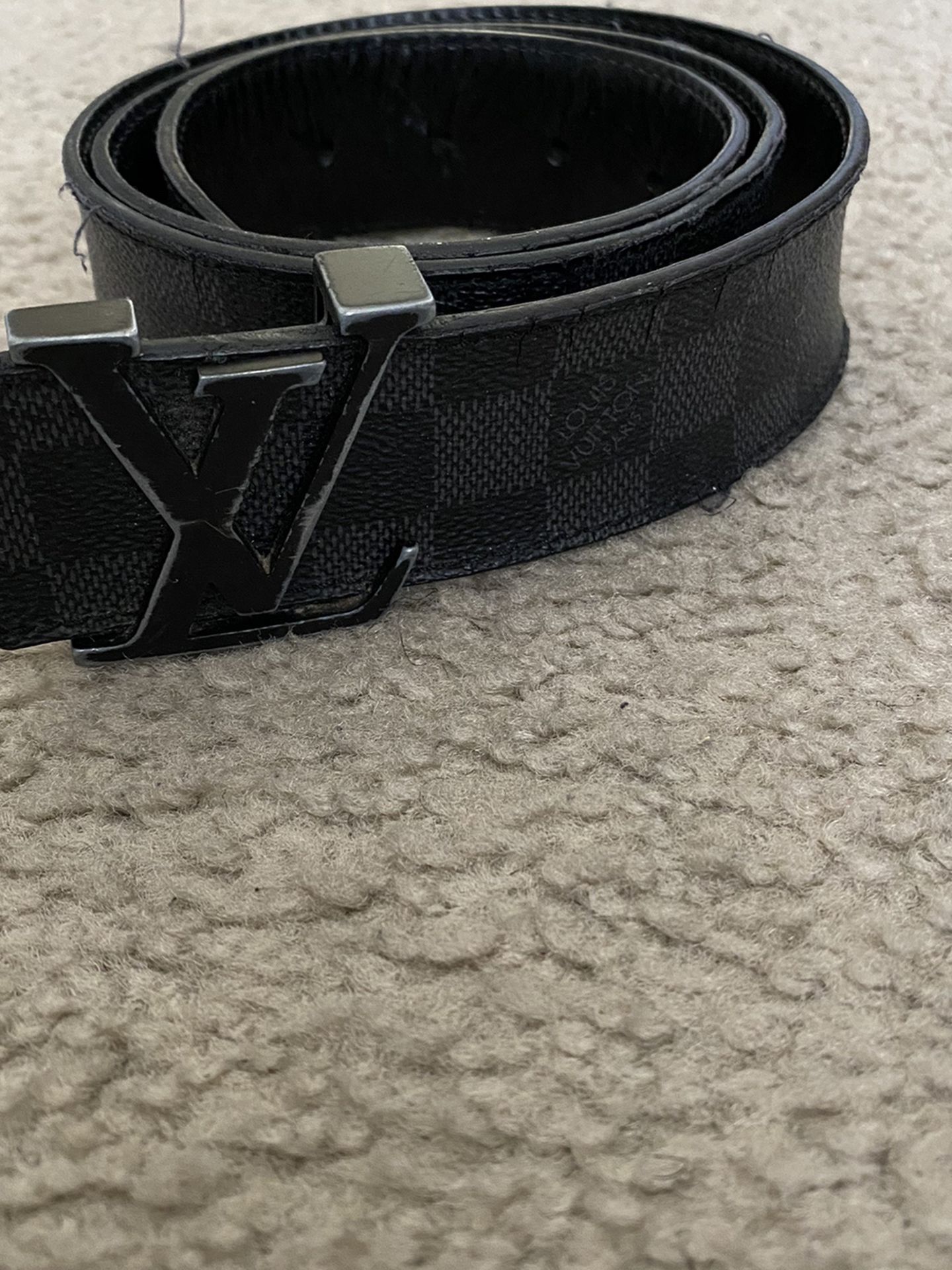 Men's Louis Vuitton Belt Size 90/36 for Sale in Baltimore, MD - OfferUp