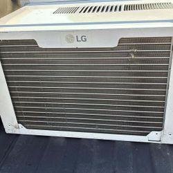 LG Window Air Conditioner 