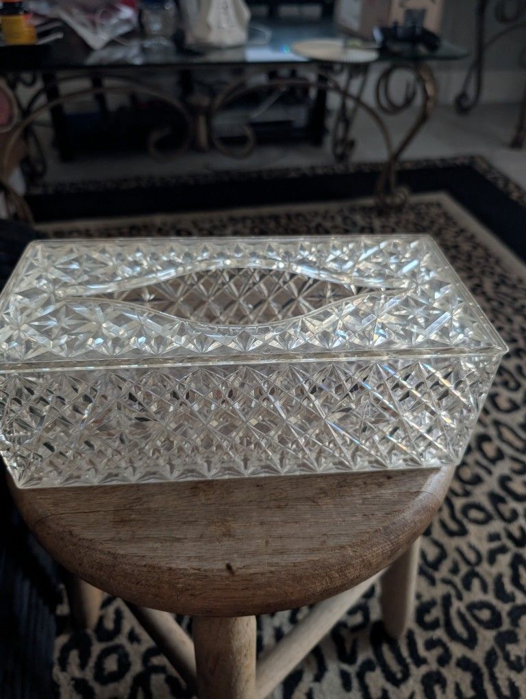 Vintage Lucite Diamond Cut Tissue Box. 10x4