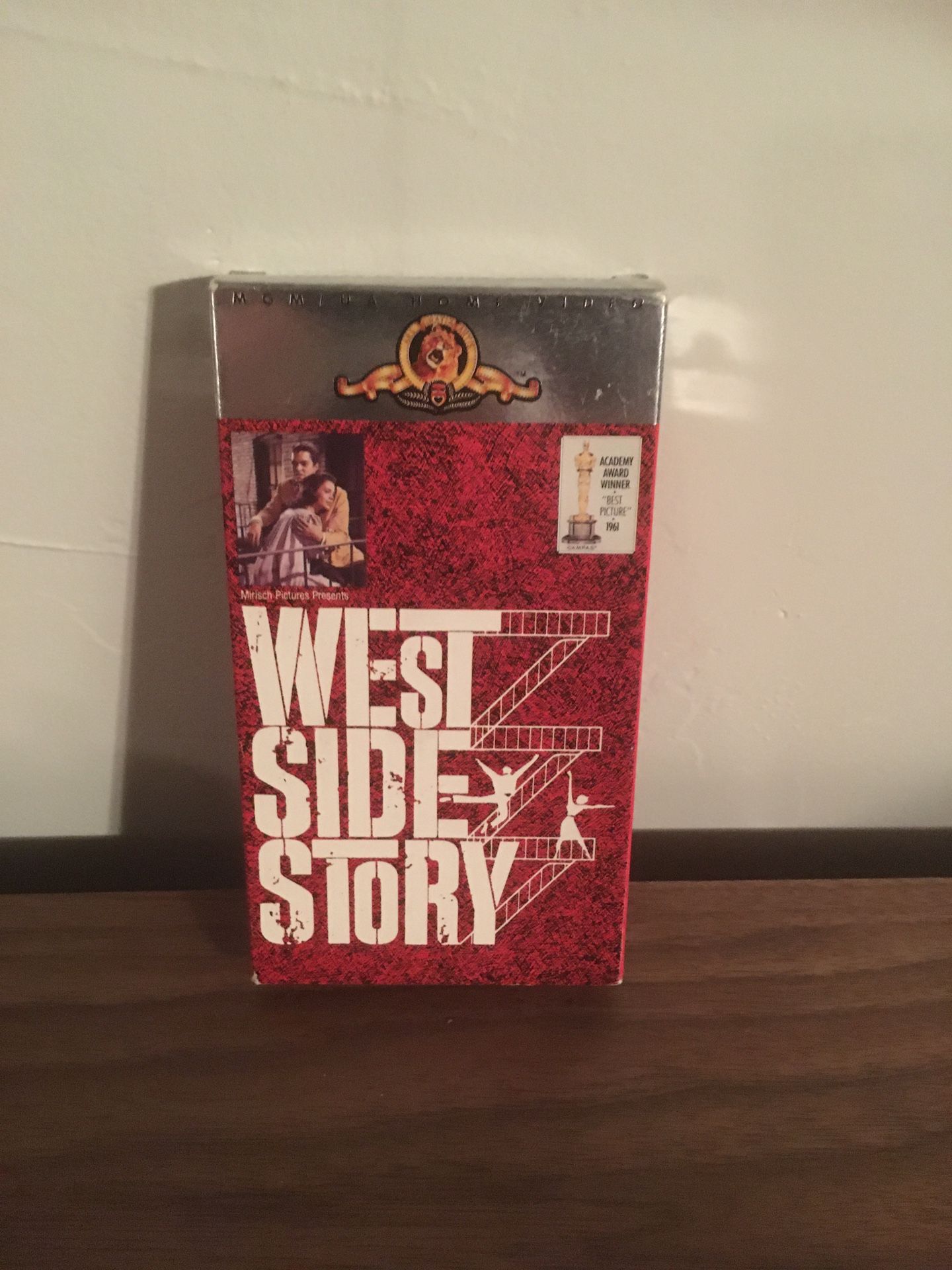 West Side Story 1961 Movie VHS 1988 Video Tape Natalie Wood Robert Wise