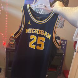 Jordan U Of M Michigan Jersey 