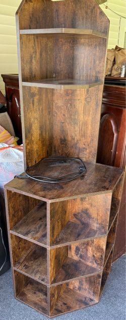 Corner shelving