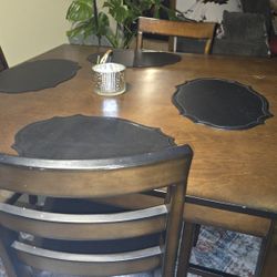 Dining Room Table 