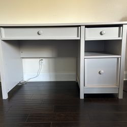 Desk / Computer Desk