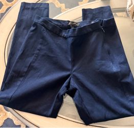 Woman’s Banana Republic size 8 dress pant