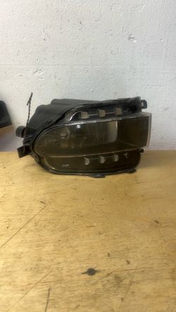 2006 to 2011 Lexus gs350 passenger side fog light
