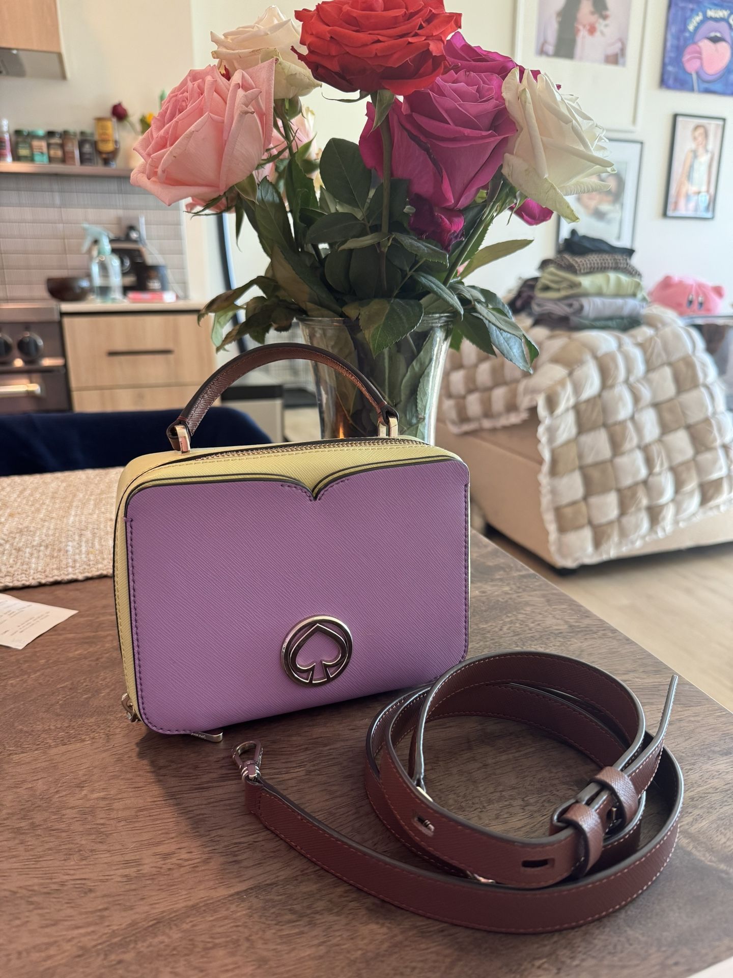 【中古】kate spade バニティ ミニ トップ ハンドル パープル Kate Spade Vanity Mini Top Handle Purse Purple/Cream Yellow for