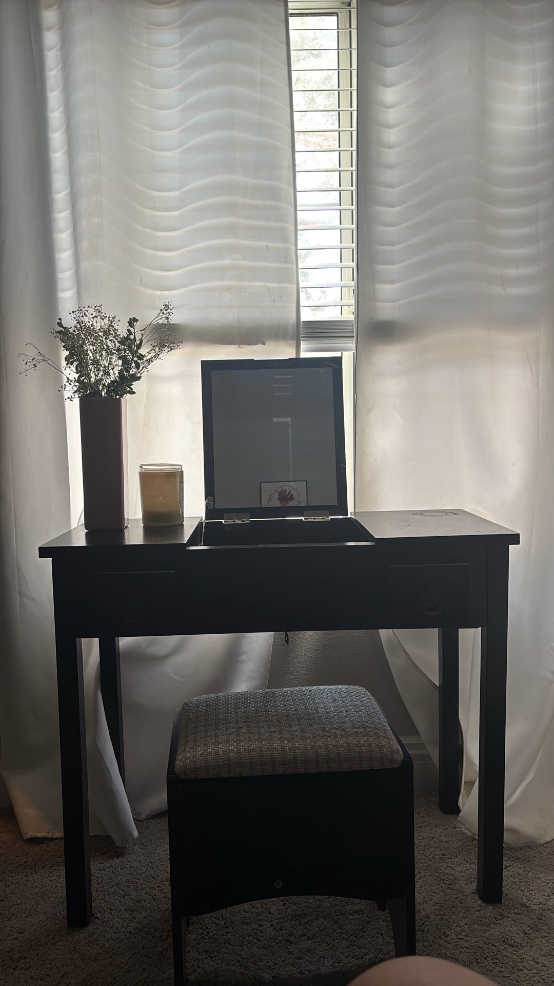 Black vanity With Drawers And Stool