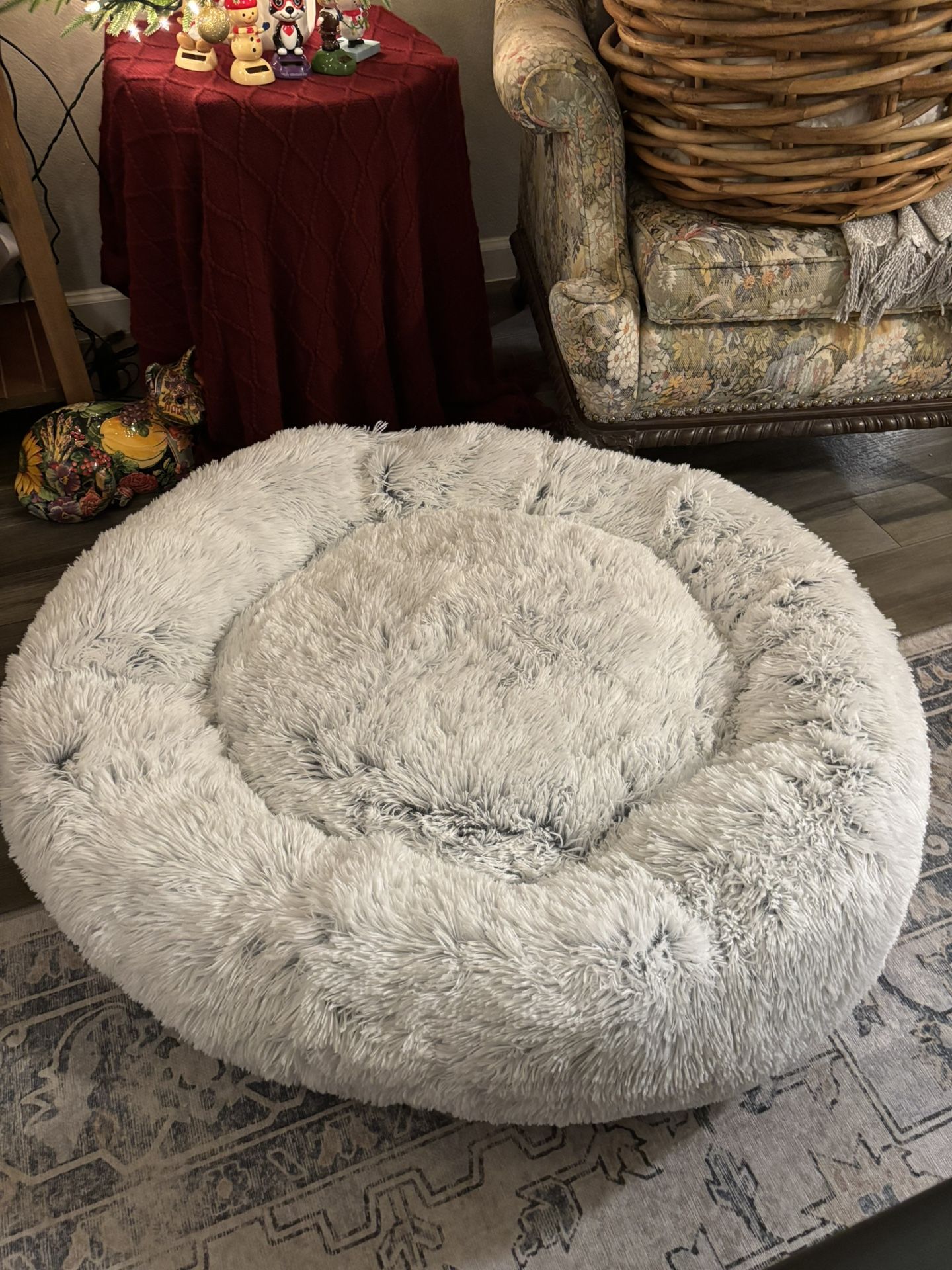 Best Friends By Sheri Dog And Cat Bed