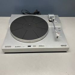Vintage Yamaha P-450 Automatic Record Player Turntable Vinyl