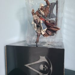 Assassins Creed IV Black Flag Edward Kenway Figurine