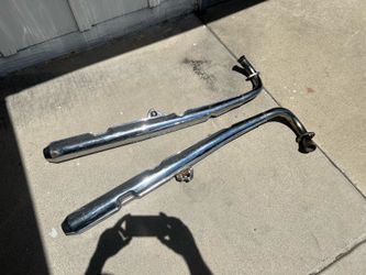 Original 1970s Yamaha RD350 Exhaust Set — OEM One-Piece Head Pipe/Muffler