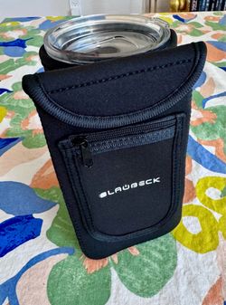 BLAUBECK Magnetic Water Bottle Holder Gym Sleeve