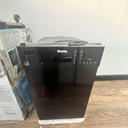 18” Black Danby Dishwasher