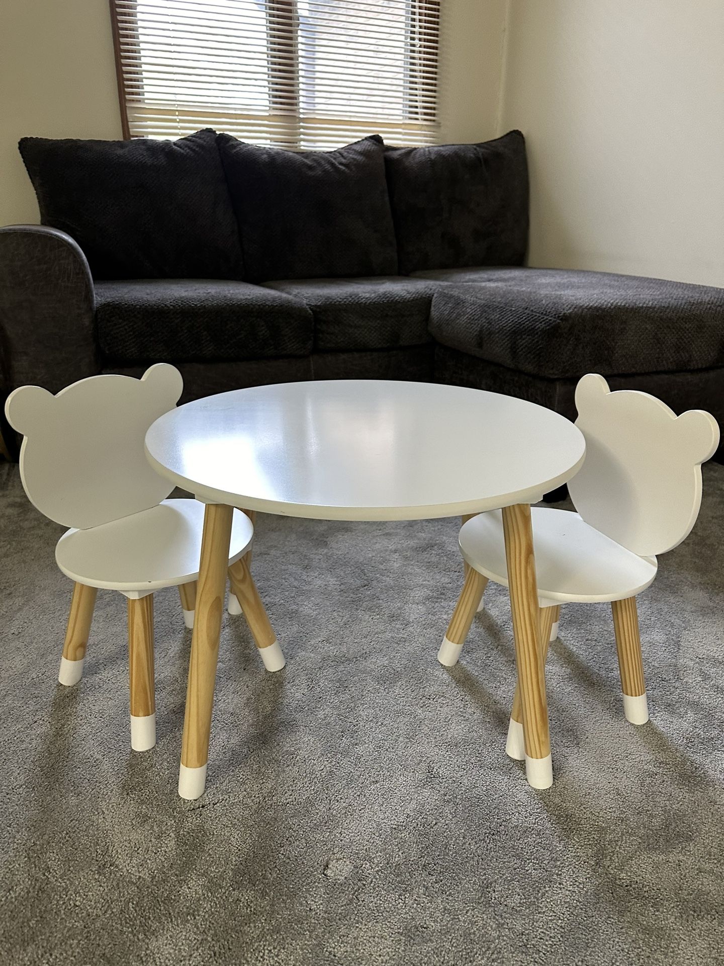 Kids  Table and Chair Set White / Natural 