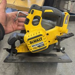 Dewalt Flexvolt 7 1/4 Circular Saw