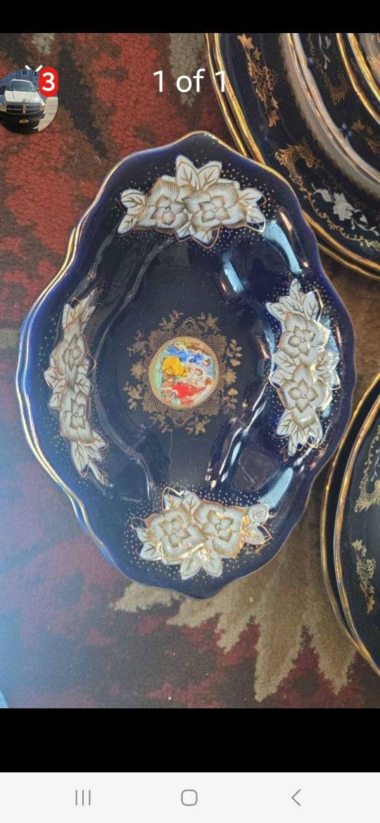 Beautiful Dish Set