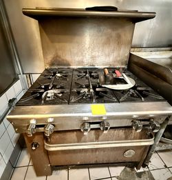 Commercial U.S. Range Gas Stove