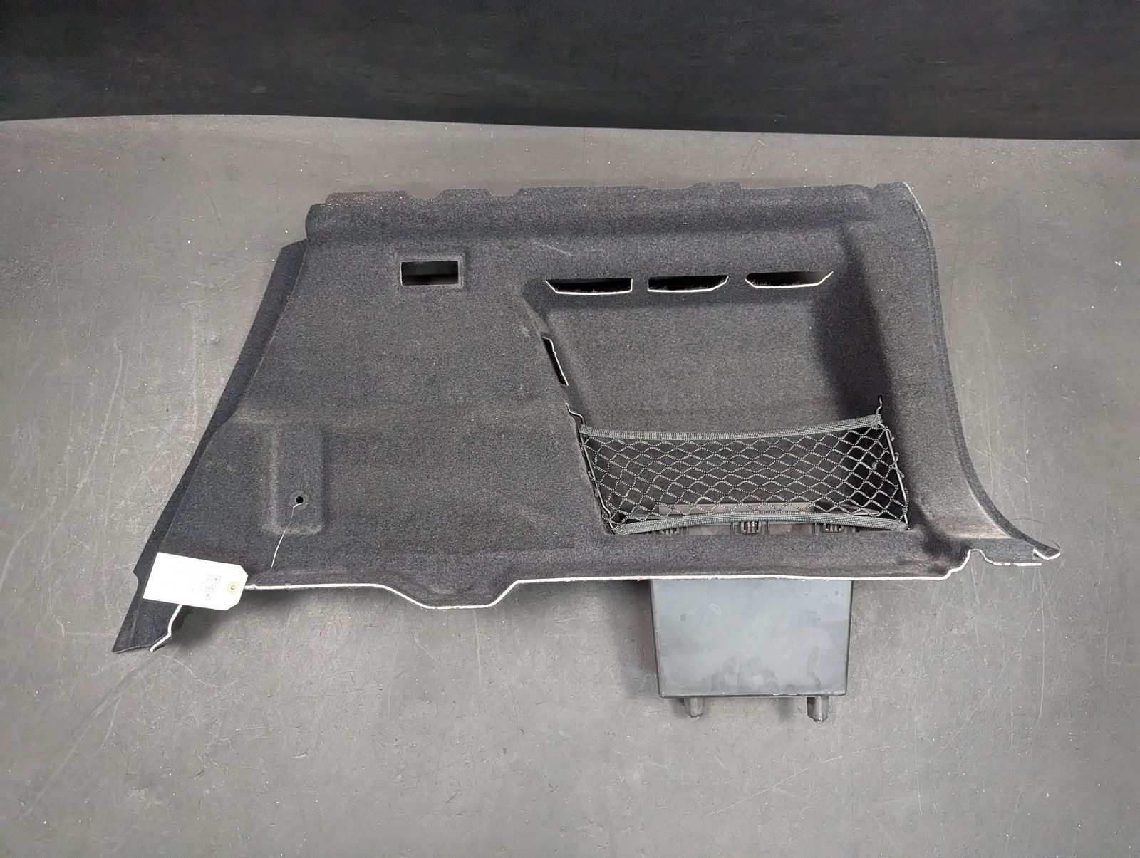 Rear Right Quarter Trim Panel w Storage Box 2022 BMW X1 51479462056 (B1856)
