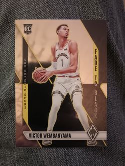 2023-24 Panini Phoenix #11 Victor Wembanyama Fade To Black