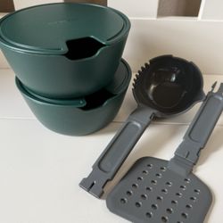 STANLEY 2bowls 1 spatula (New)& 1 ladle (new) (no available pot)*only used 🥣 once 