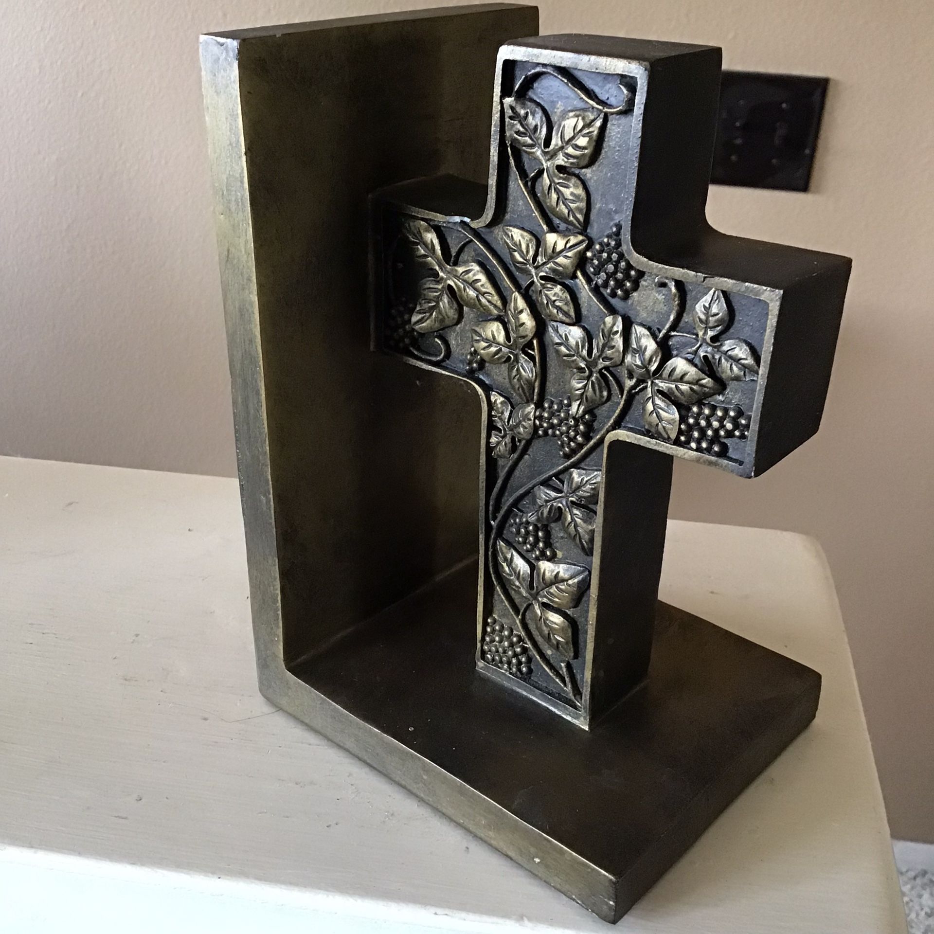 Crosses with Vines Religious Bookends 