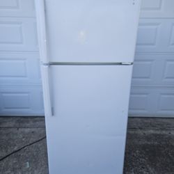 Used Frig Mission Area $125