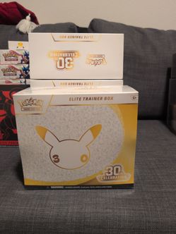 Pokémon TCG 30th Anniversary Collection ETB Poster Ex boxes