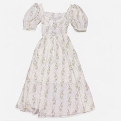 Gorgeous white floral maxi dress