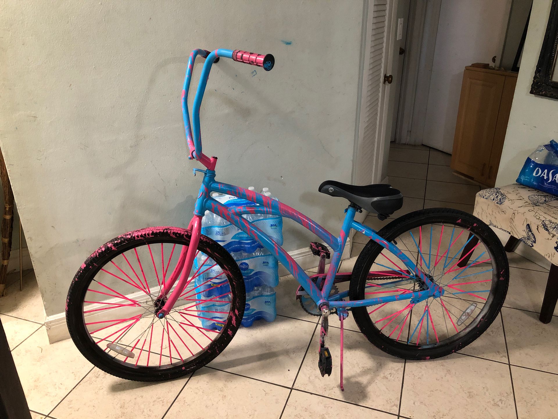 Miami vice lowrider/ cruiser bike