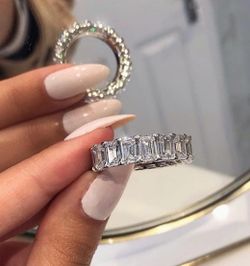 Wedding ring/engagement ring
