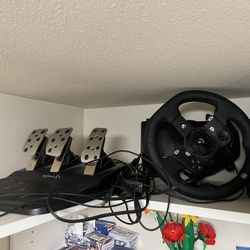 Logitech G920 Wheel And Pedals