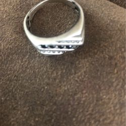 Silver Men’s Size 10-11 Ring Real Black And White Diamonds Old Style With Diamond Sign