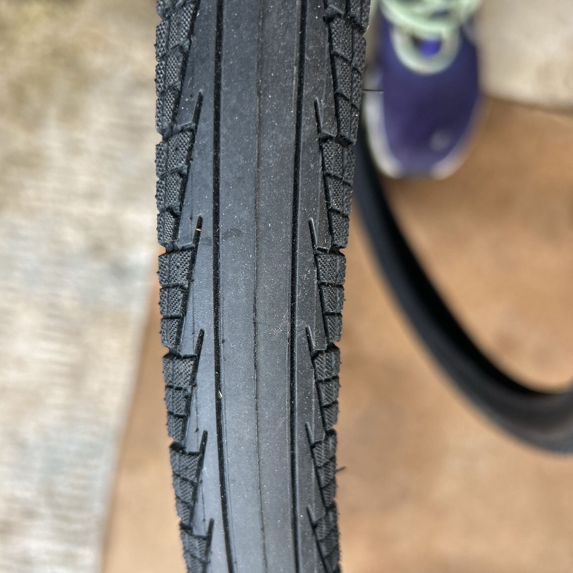 $50 Bontrager H2 Comp Hybrid Tire