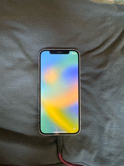 iPhone 12 (White/Silver) - Read Description (Works Great, Cracked Back) ALL OFFERS WELCOME