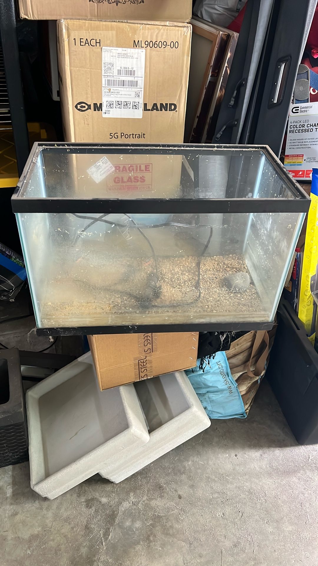 Fish Tank And Heater And Lid