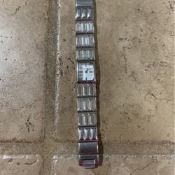 FOSSIL F2 Silver Tone Women's Watch ES-8923 Link Bracelet 6” Long