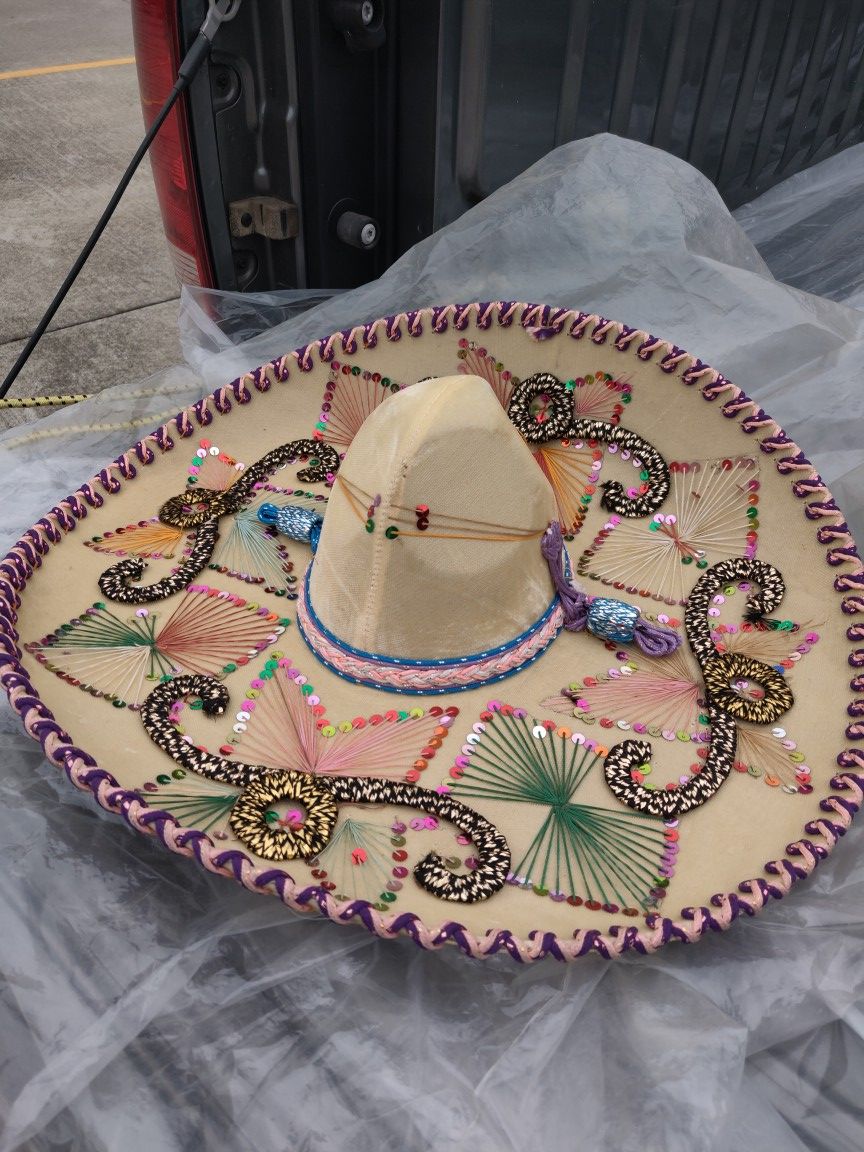 Large Sombrero
