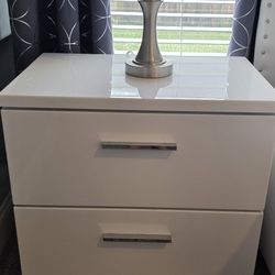 2 White Modern Nightstands 