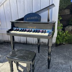 Instrument-Child’s Grand Piano 