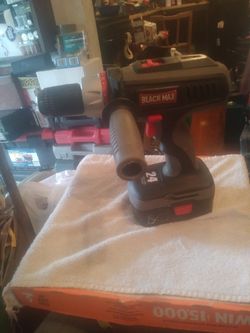 BLACK MAX 24VOLT CORDLESS DRILL NO CHARGER