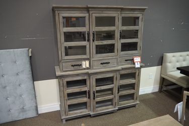 Design Works East Hampton China Cabinet