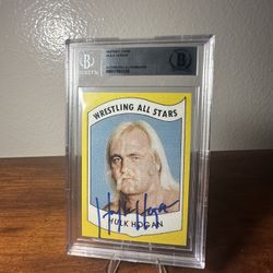 Hulk Hogan Autograph