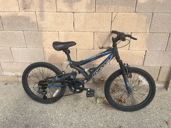 Hyper mountain bike 20 inch